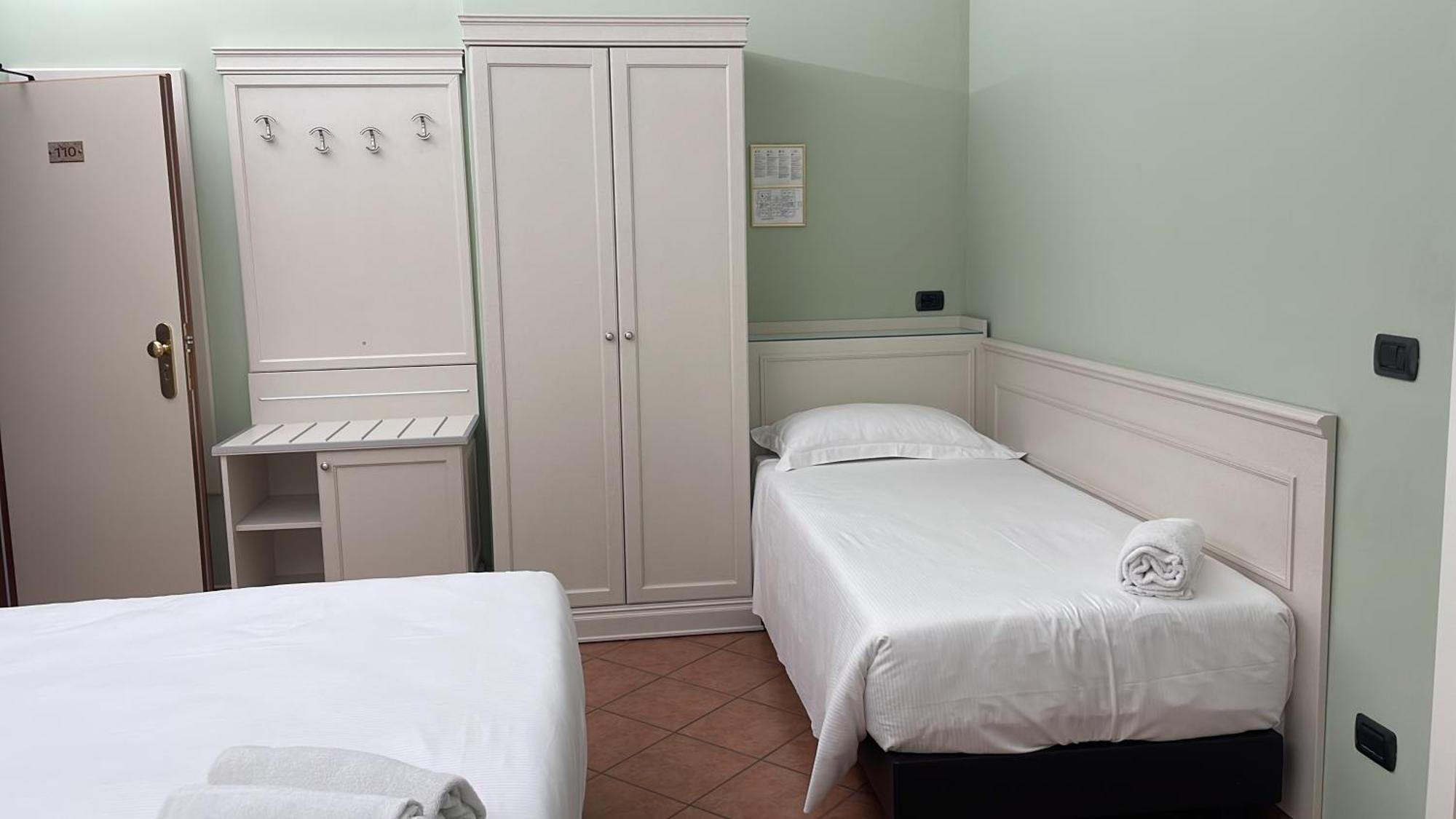 Hotel Aquila Castelfranco Emilia Exterior photo